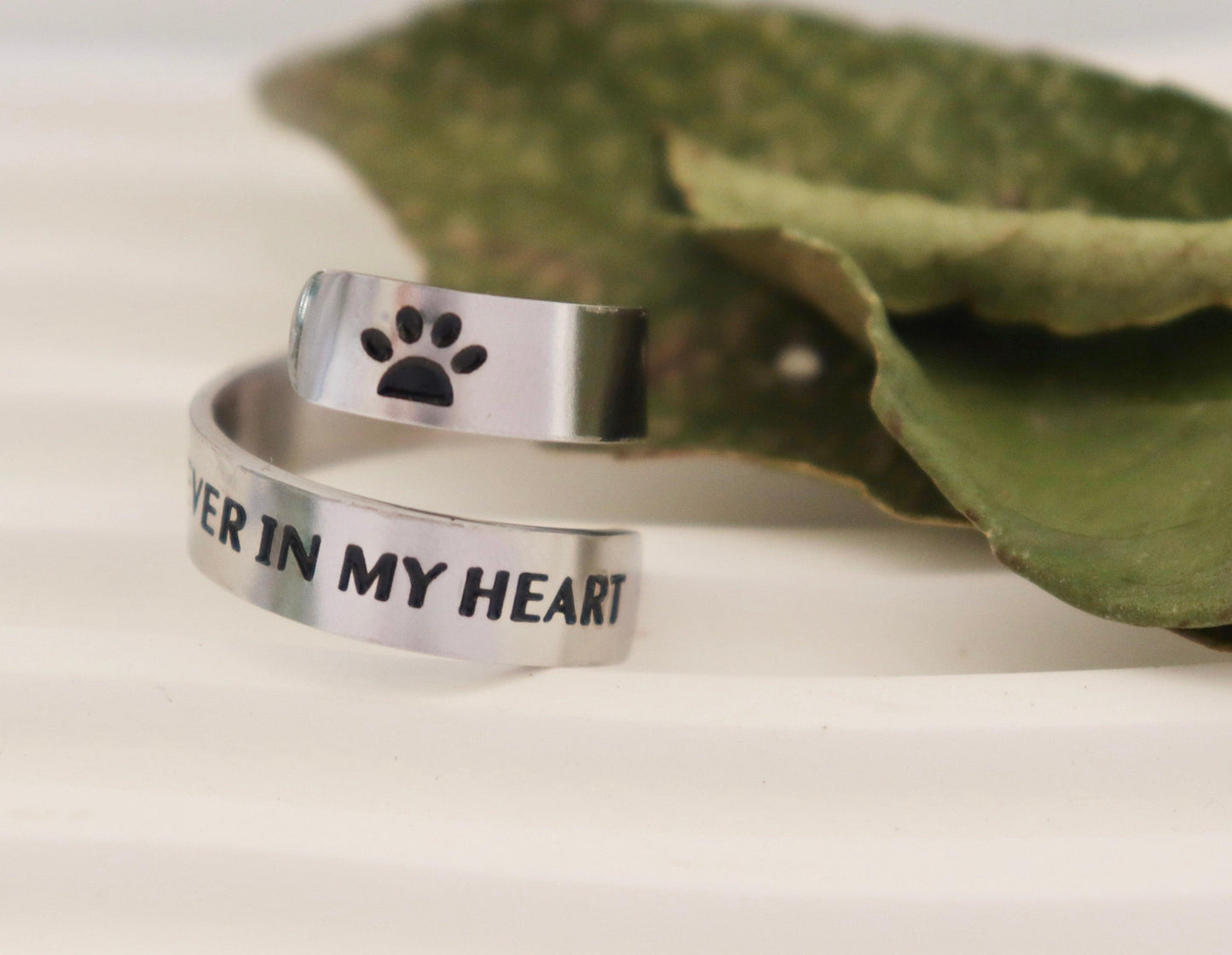Forever In My Heart Twist Ring – Adjustable Stainless Steel Dog Memorial Ring
