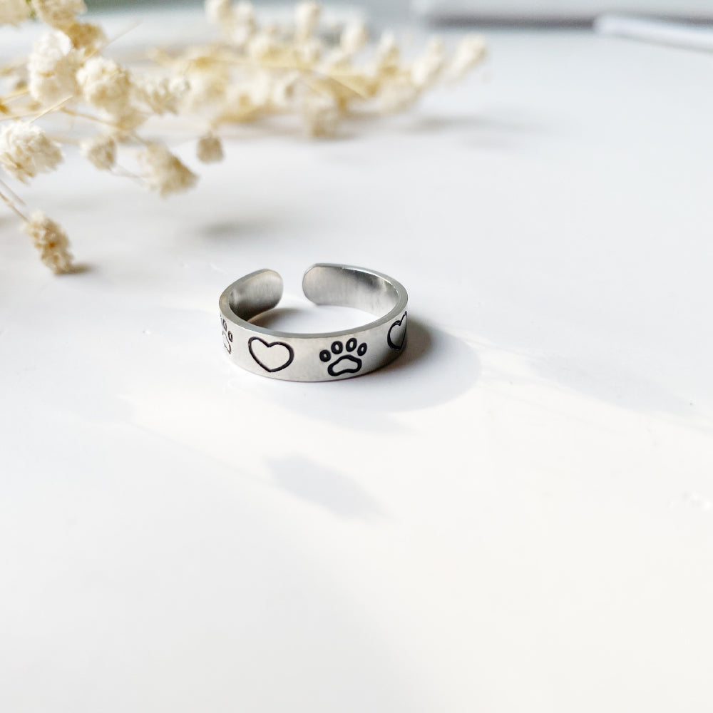 Adjustable Minimalist Paw & Heart Ring – Stainless Steel